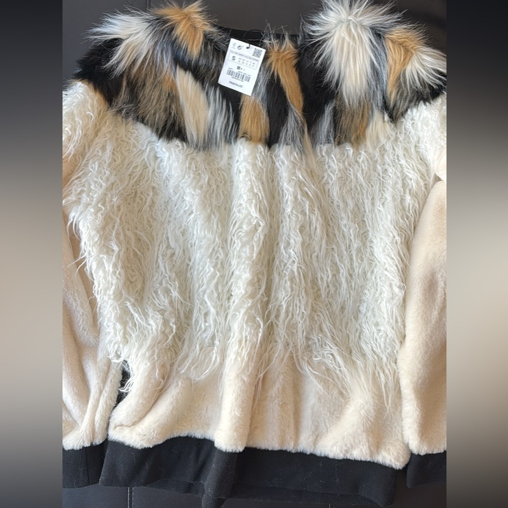 Zara Multicolor Faux Fur Teddy sweater